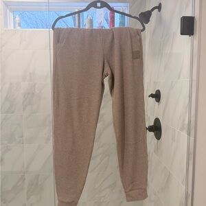 alo muse sweats